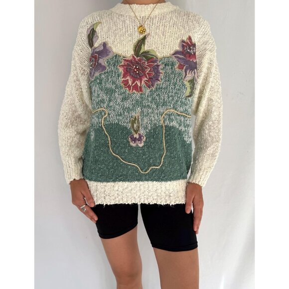 Country Romance Sweaters - 80s vintage floral embroidered applique fairy grandma long sleeved knit sweater